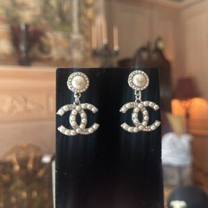 Chanel  Pearl & Crystal Drop Earrings - Silver tone signed in back